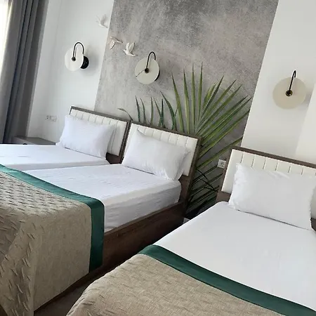 Denis Boutique 3* Ефоріє-Норд