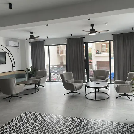 Denis Boutique Aparthotel