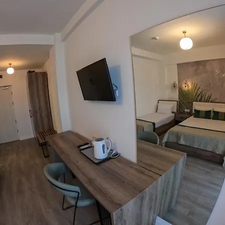Denis Boutique Aparthotel *